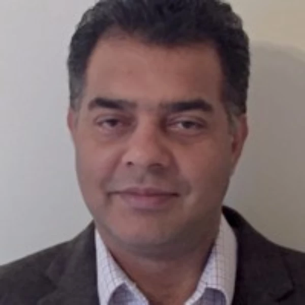 Dr Qasim Mahmood